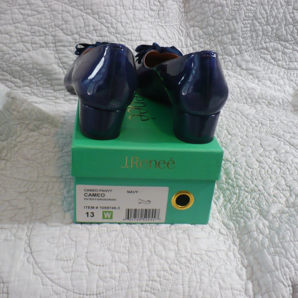 NWB J.Renee Navy Blue Heels with Bow - Picture 7 of 9